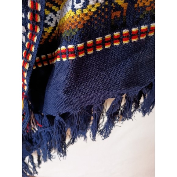 VINTAGE Fringe Poncho Cape Cloak Shawl Aztec Acrylic Inca Imports Handcrafted - Picture 6 of 7